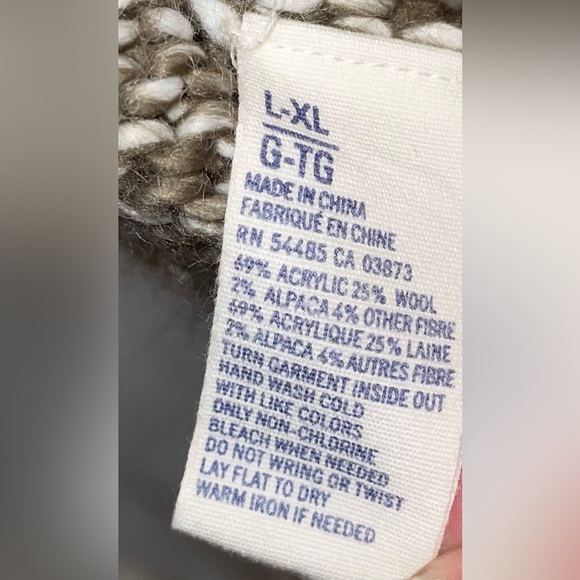 American Eagle Outfitters Alpaca Wool Blend Aztec Sweater L-XL - Picture 3 of 4